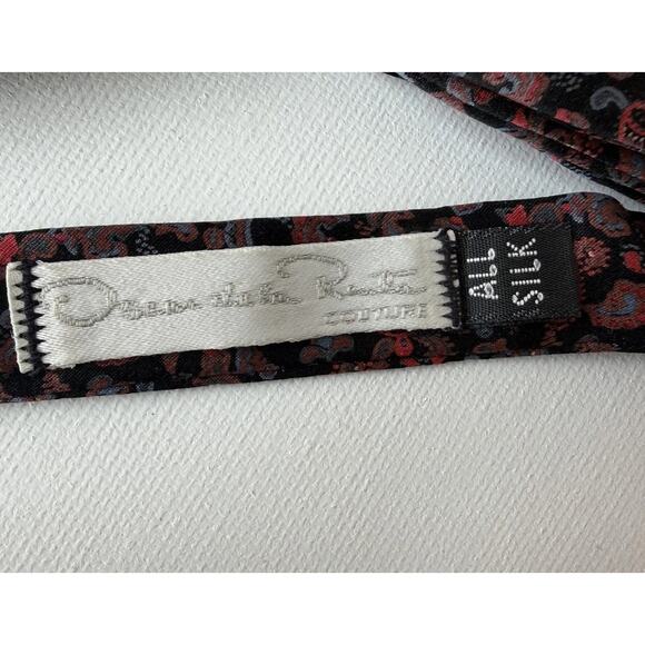 Oscar de la Renta Couture Silk Bow Tie | Vintage Paisley Made in USA - Picture 3 of 14